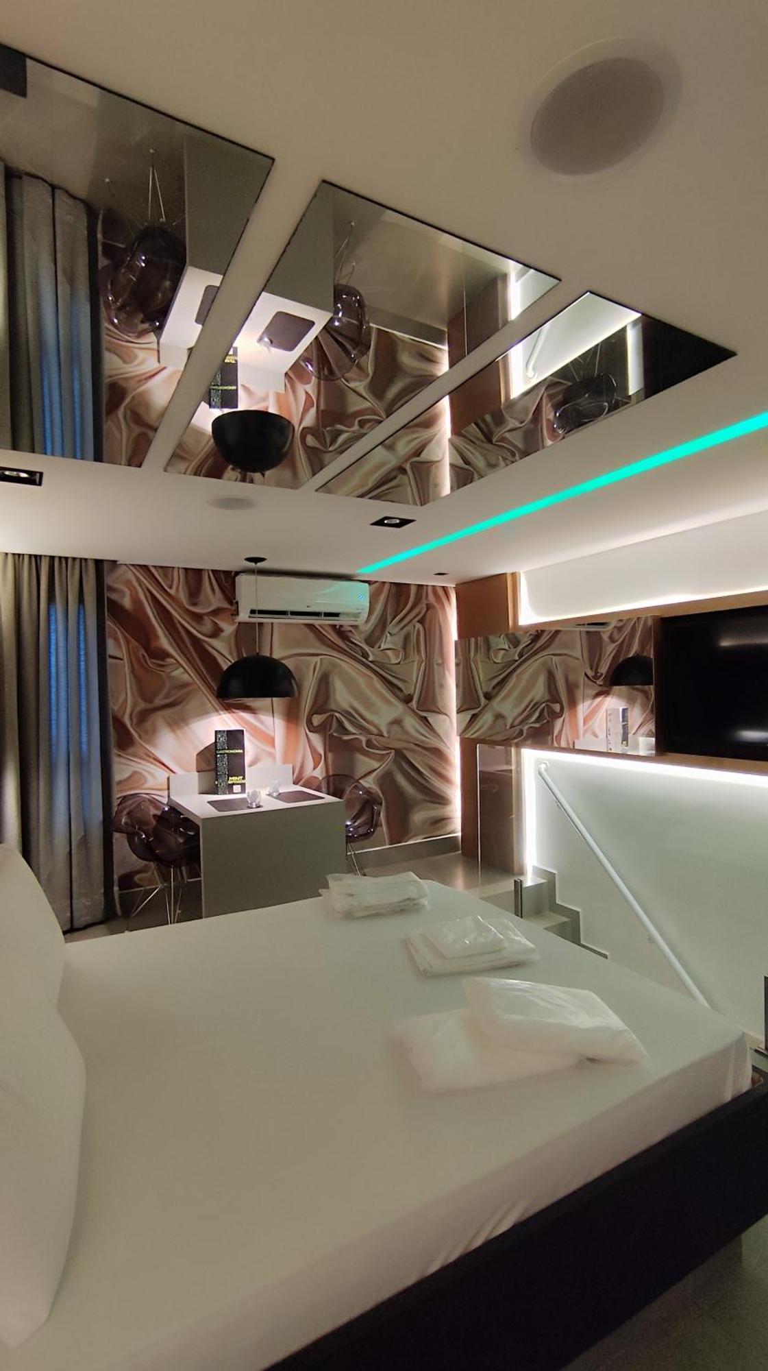 Mint Motel Гуарульюс Экстерьер фото